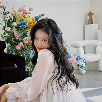 炼气3000层，开局收女帝为徒